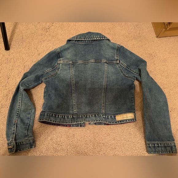 Calvin Klein Jean jacket size 6X distressed - Picture 6 of 7